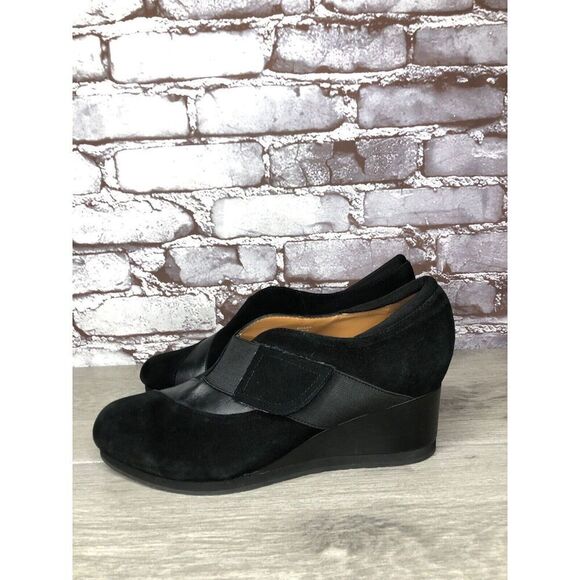 Earthies Bondy Black Suede Leather Strap Wedge Booties Women’s Sz 9B US/39.5EU - Picture 1 of 16